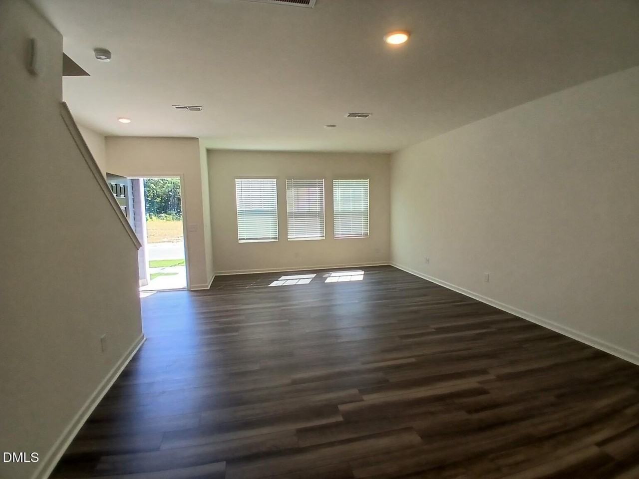 3016 Furlong Drive - Photo 5 of 34