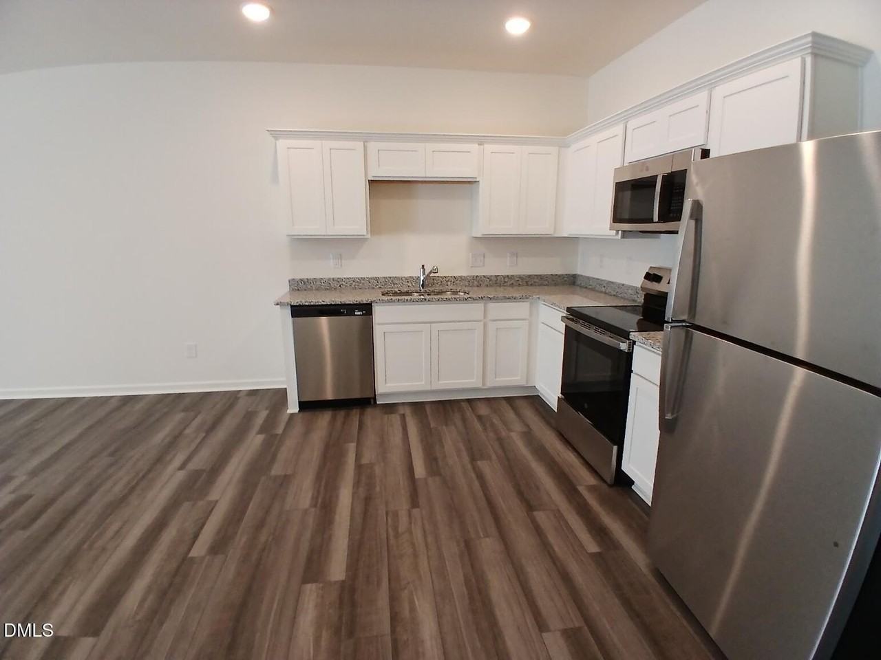 3016 Furlong Drive - Photo 6 of 34