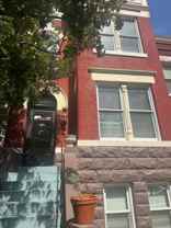 1241 New Jersey Ave Nw #B - Photo 1 of 1