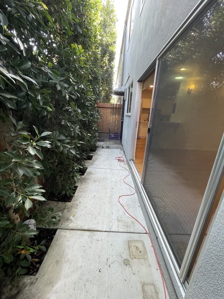 13527 Rye St #2 - Photo 6 of 13