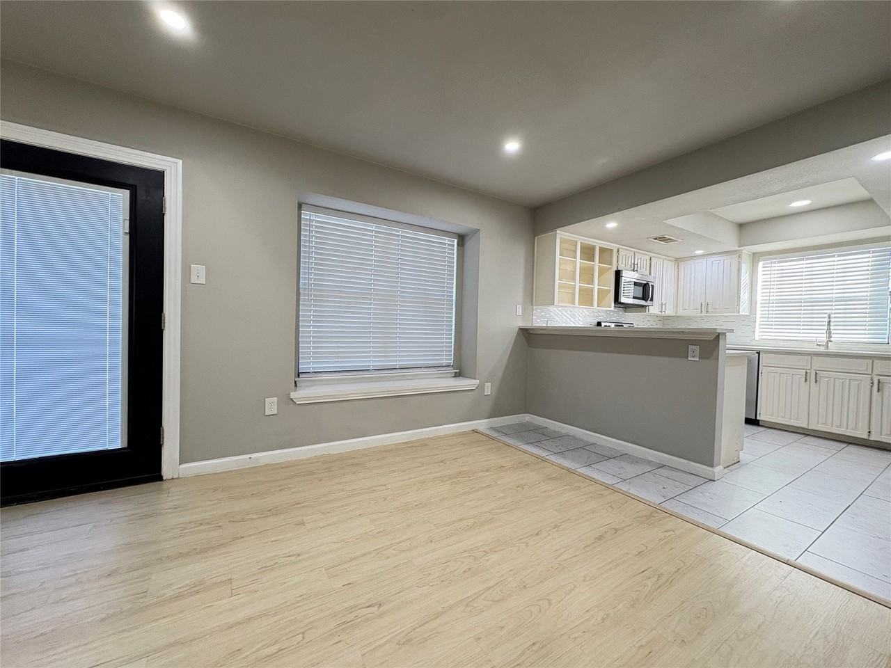 901 Fiero Dr - Photo 5 of 24