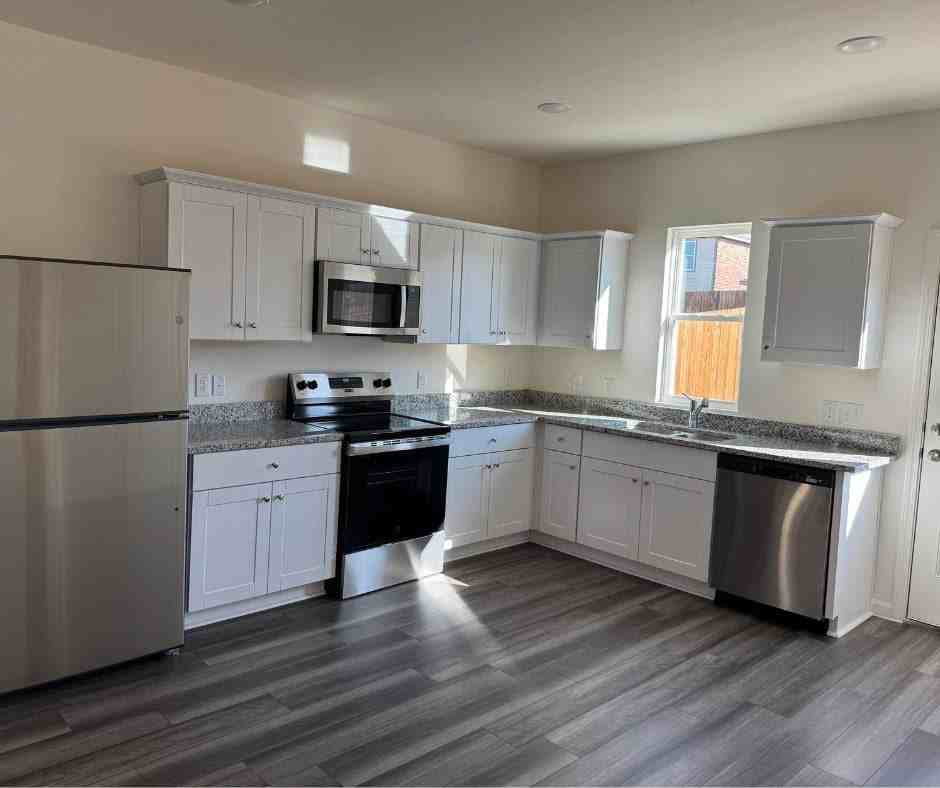 5948 Sahara Dr - Photo 5 of 23