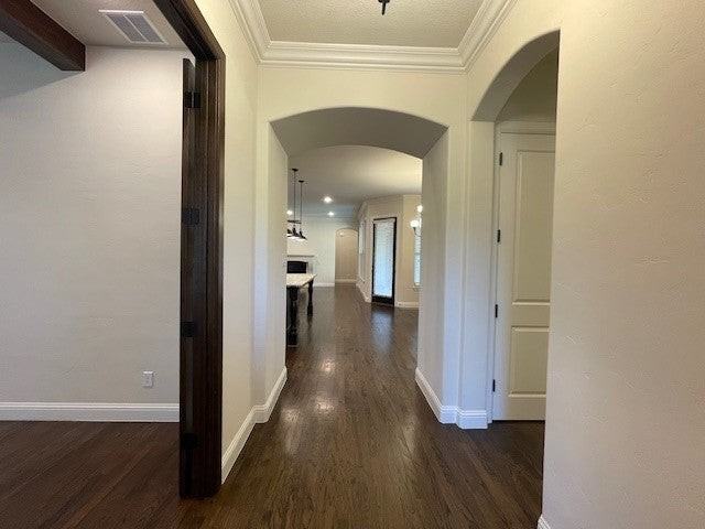 1605 Le Mans Ln - Photo 3 of 30