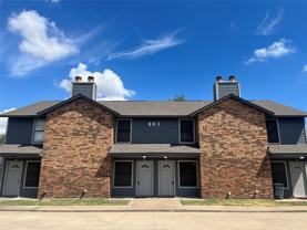 803 Bluebonnet Dr - Photo 1 of 1