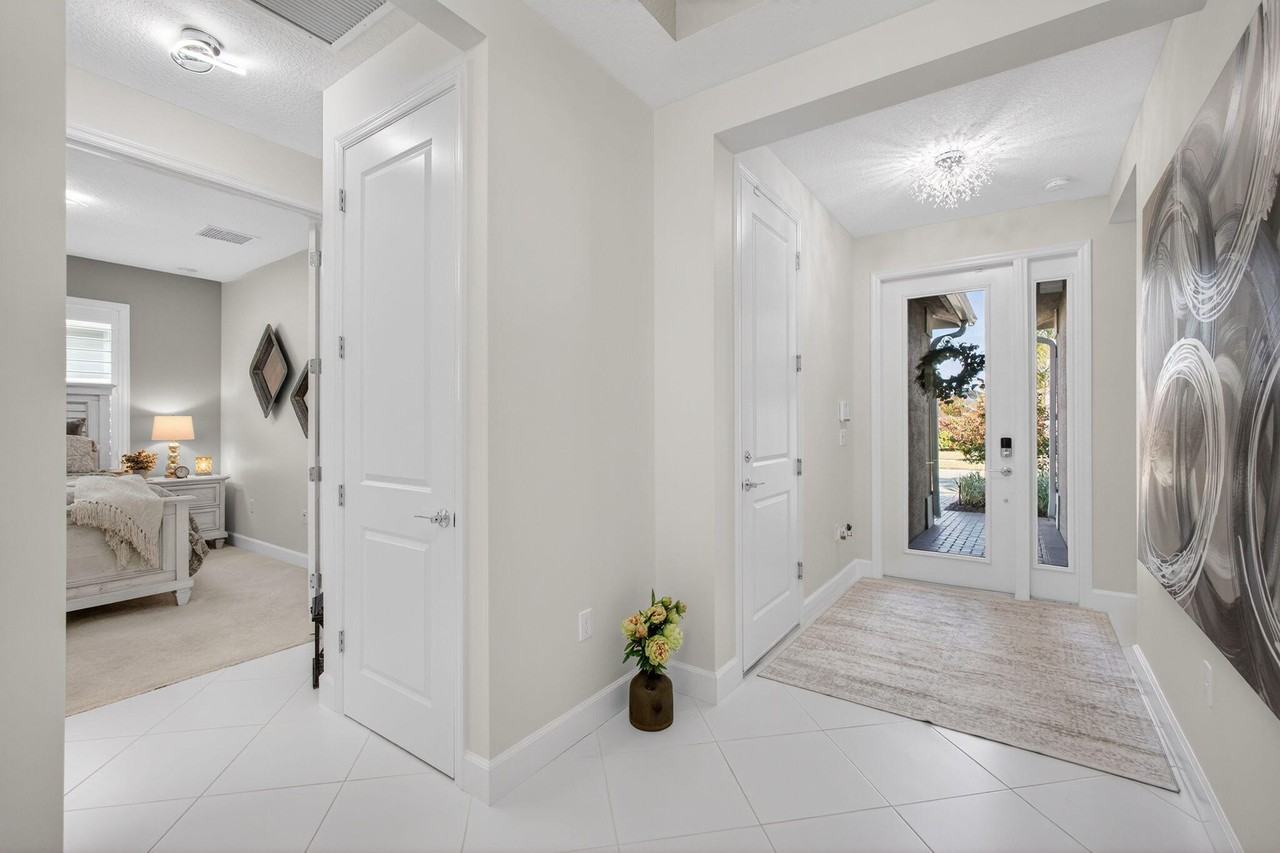 12744 Sw Clear Water Way - Photo 6 of 50