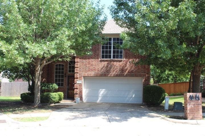2741 Lynx Ln