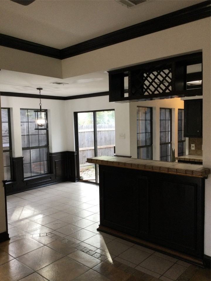 4106 Sunday Hill Dr - Photo 3 of 12