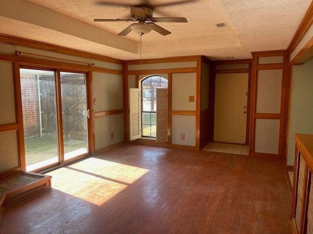 1014 Mack Pl - Photo 6 of 20