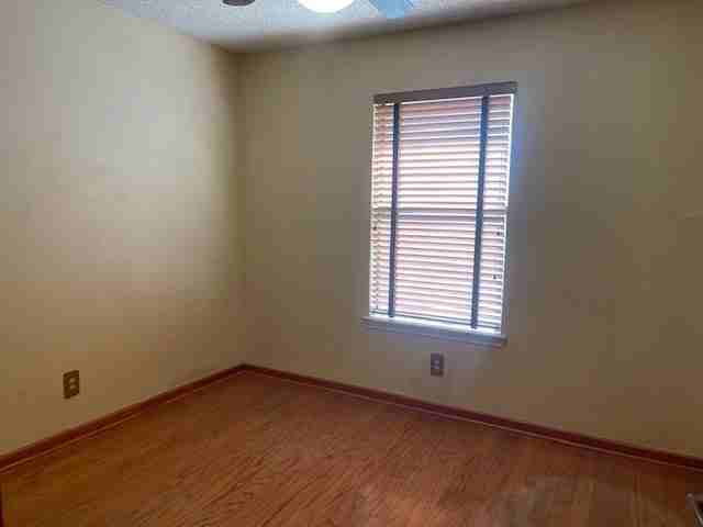 1014 Mack Pl - Photo 7 of 20