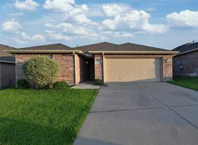 941 Newberry Trl - Photo 1 of 1