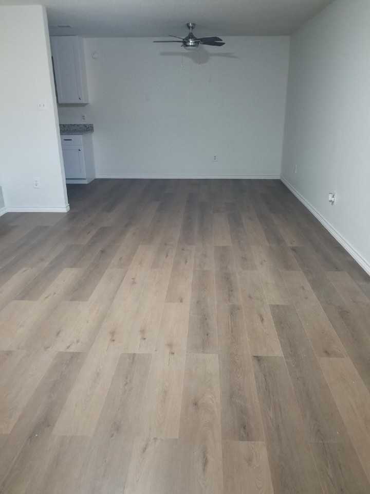 7509 April Ln - Photo 6 of 15
