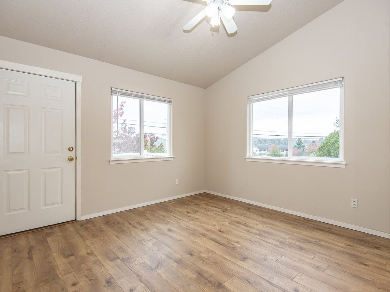 18185 Webster Rd #0 - Photo 2 of 16