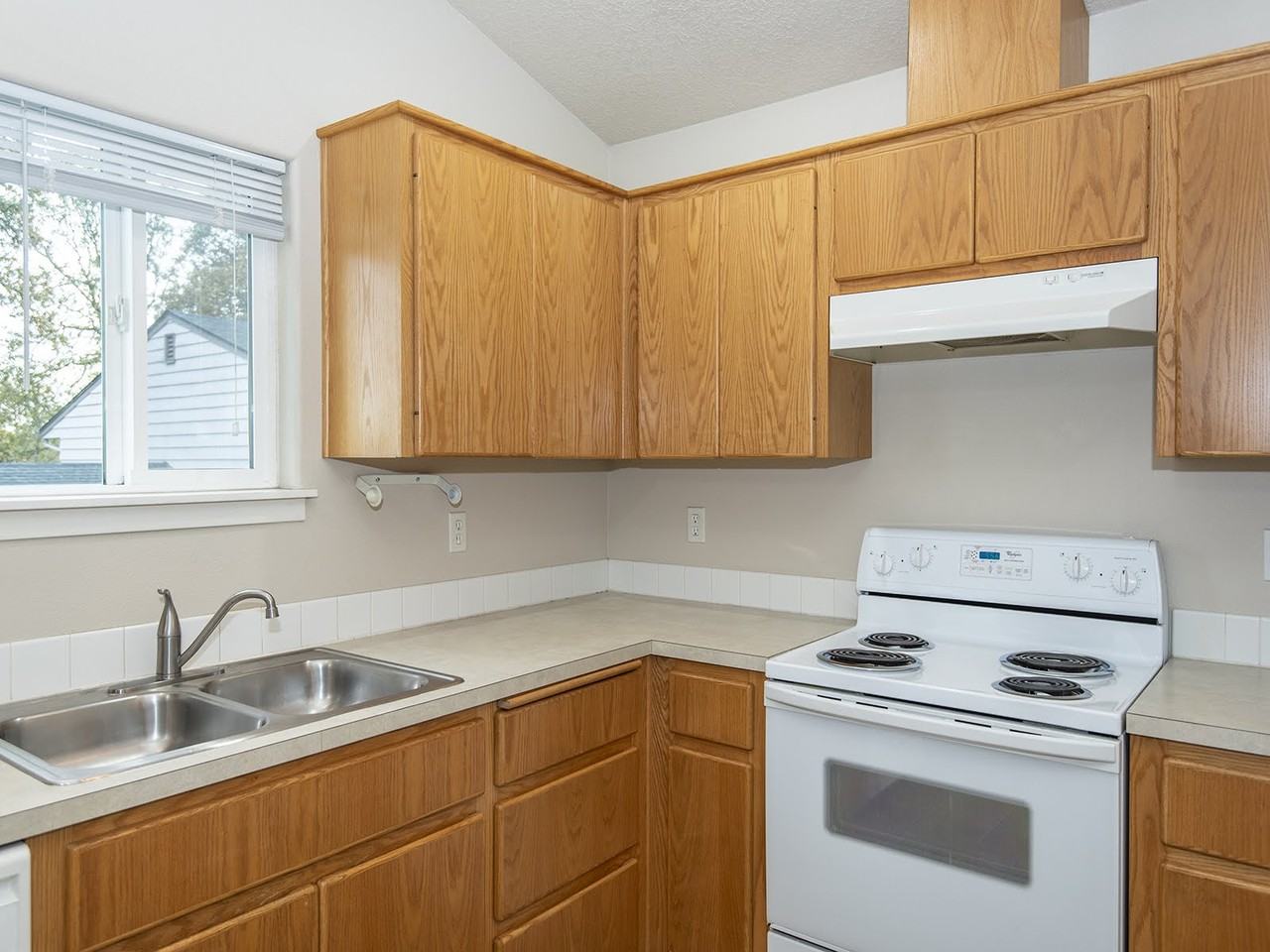 18185 Webster Rd #0 - Photo 6 of 16