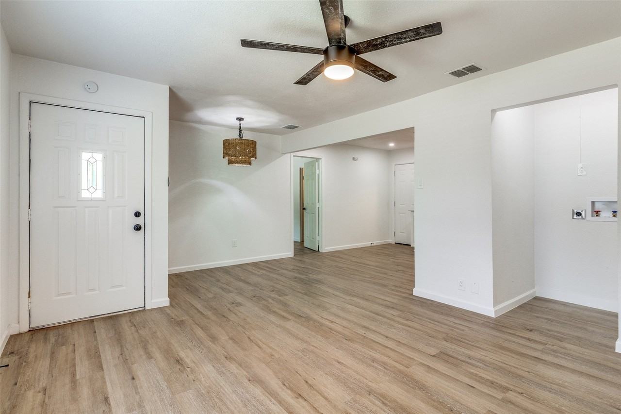 2351 Healey Dr - Photo 2 of 12