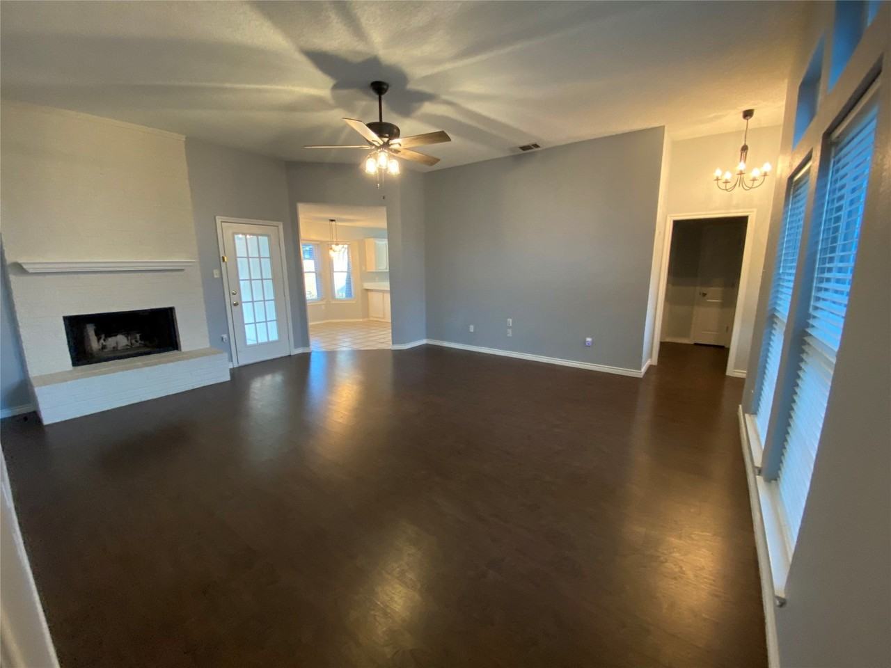 5949 Sundown Dr - Photo 5 of 34