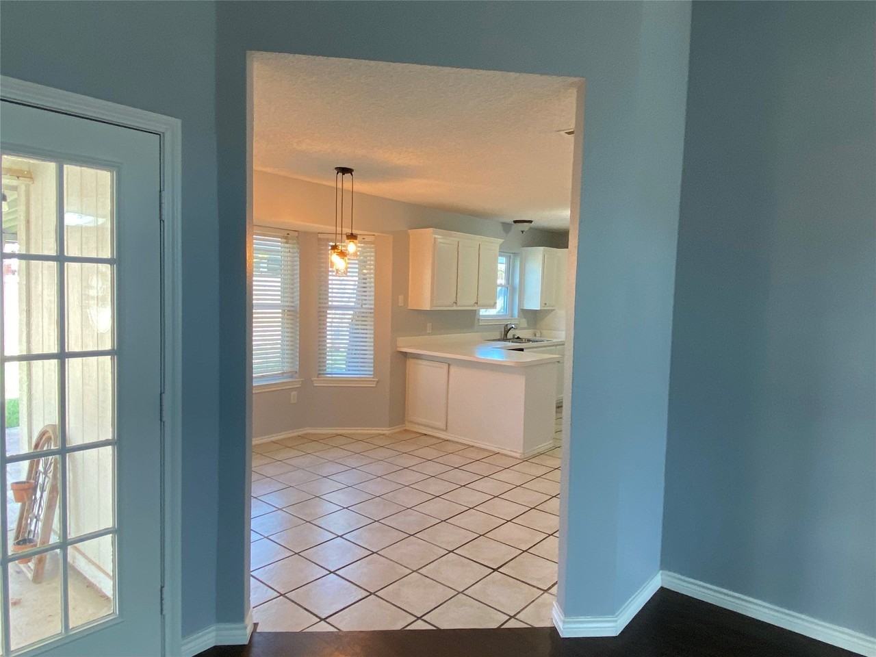 5949 Sundown Dr - Photo 7 of 34