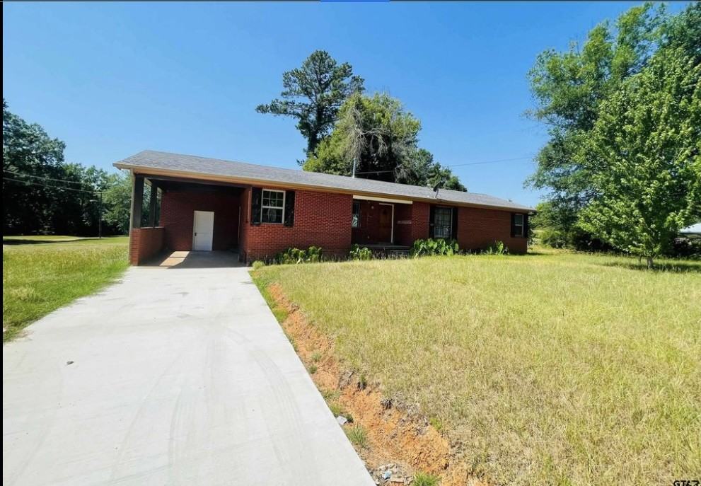 1107 Devereaux St #NA - Photo 2 of 14