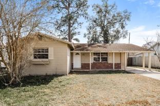 670 Hibiscus Rd - Photo 1 of 1