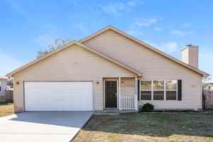 featured image of 327 Lake Forest Dr