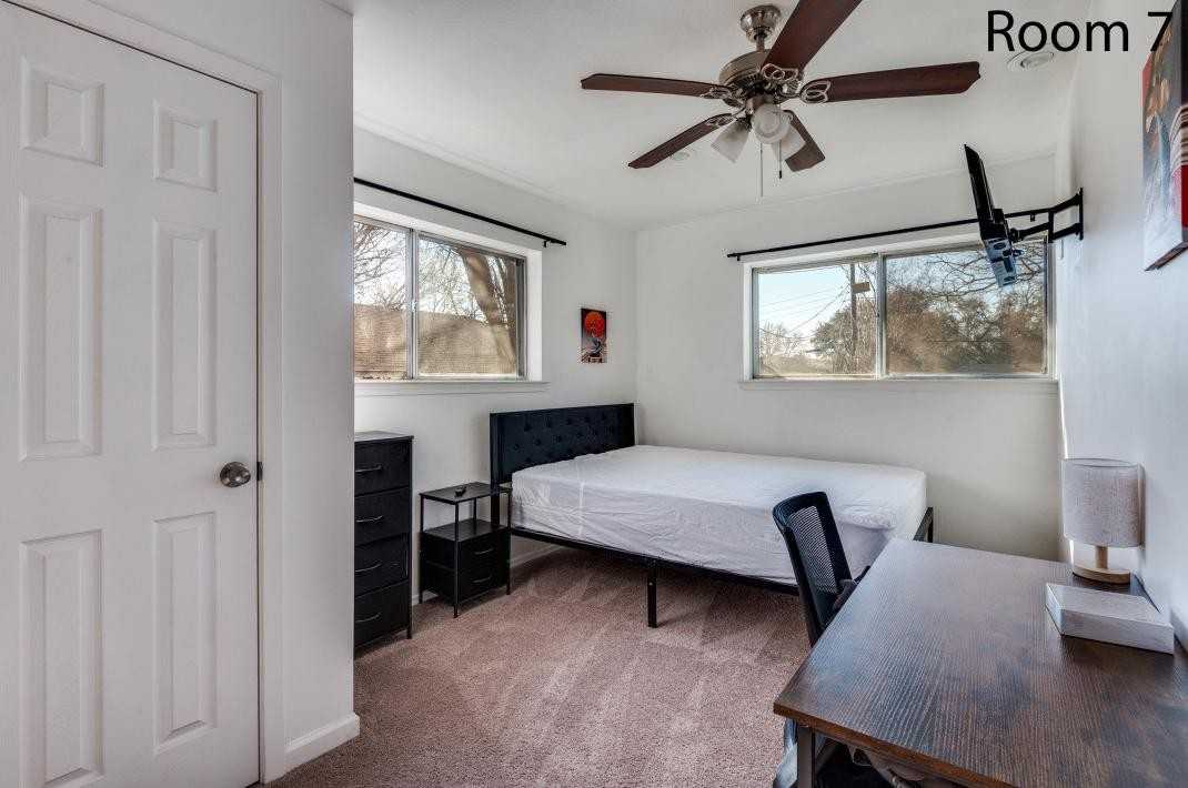 Brook Valley Ln - Photo 7 of 16