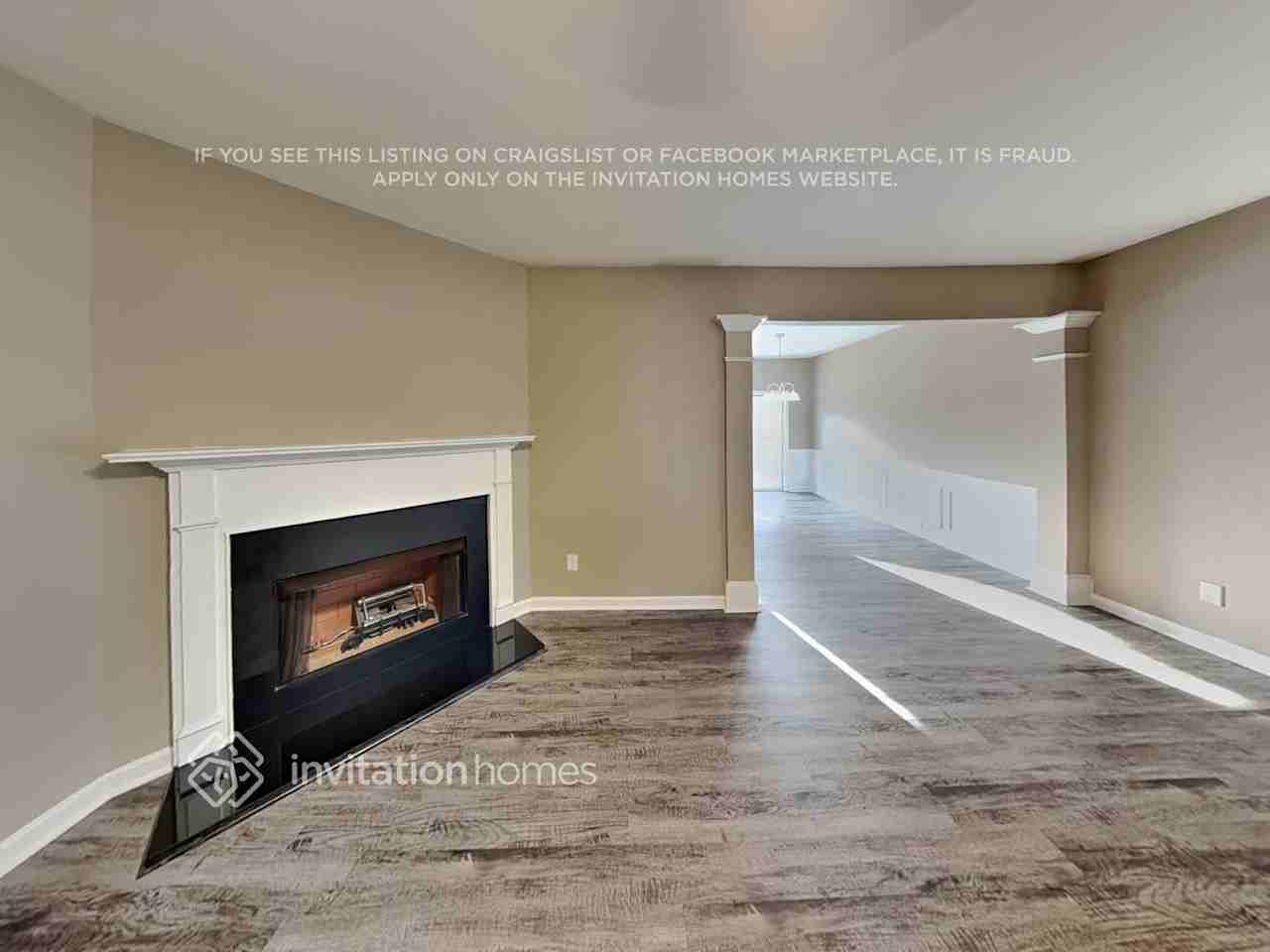 1632 Coleville Oak Ln - Photo 5 of 19