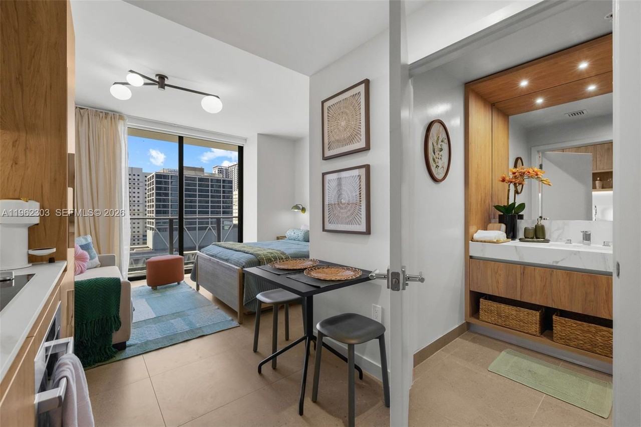 11 Northeast 6th Street #1615