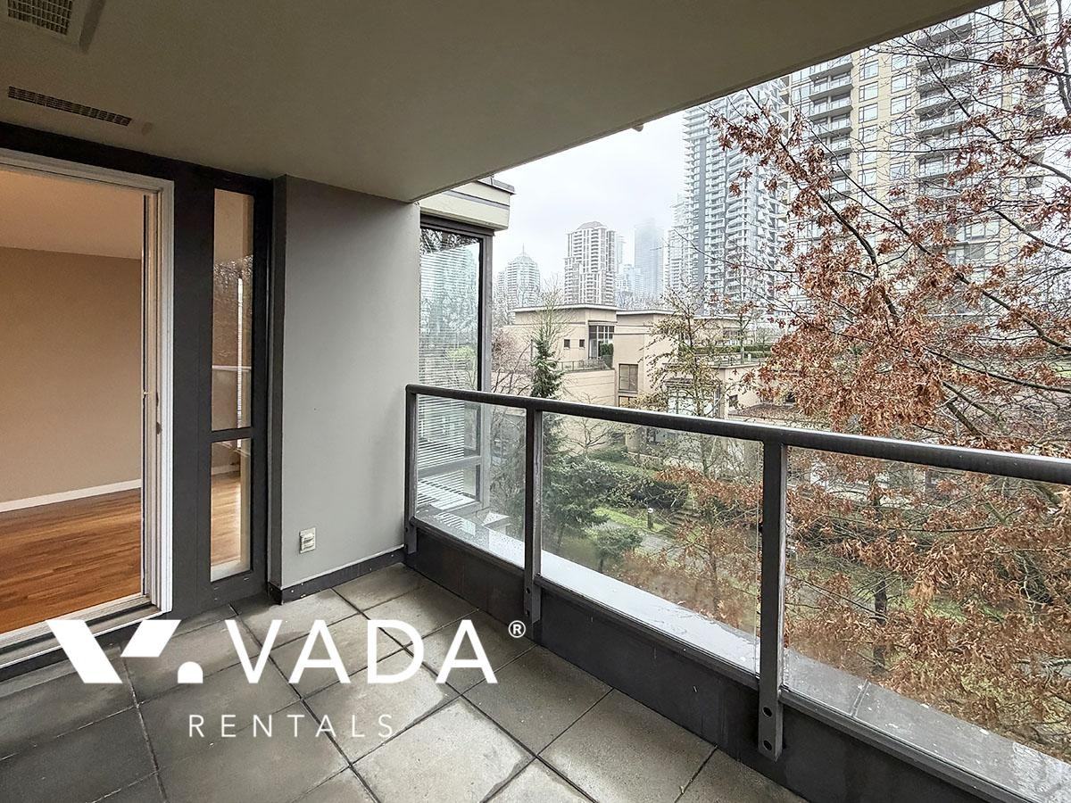 Tandem 2 Bedroom Apartment Rental 402 - Photo 3 of 16