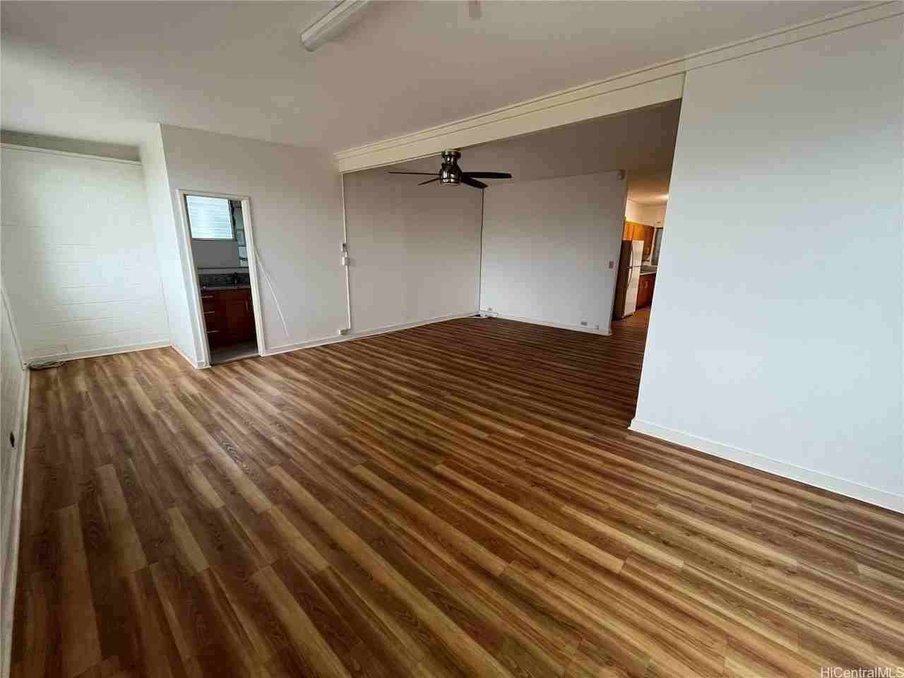 3458 Maunaloa Ave - Photo 5 of 12