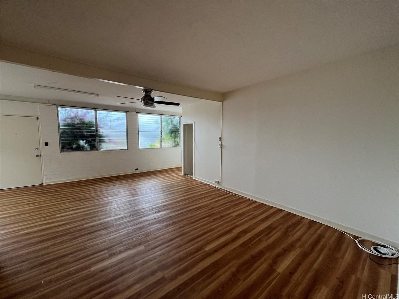 3458 Maunaloa Ave - Photo 7 of 12