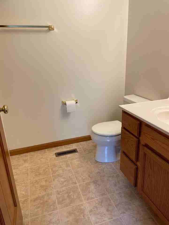 2901 Goldenrod Ln - Photo 7 of 12