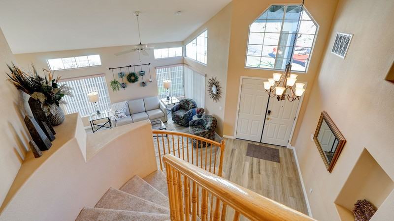 9520 Wellington Cir - Photo 5 of 39