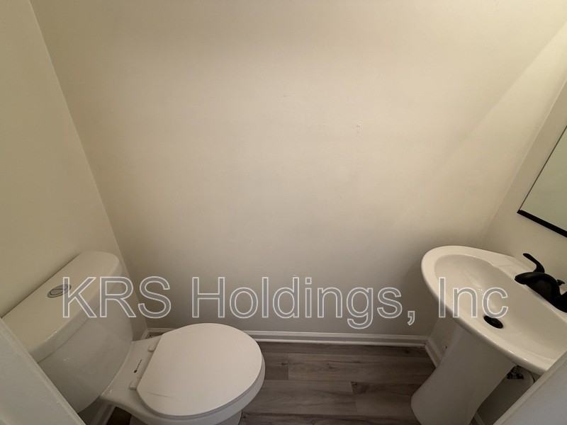 30 Terri Sue Ct - Photo 4 of 10