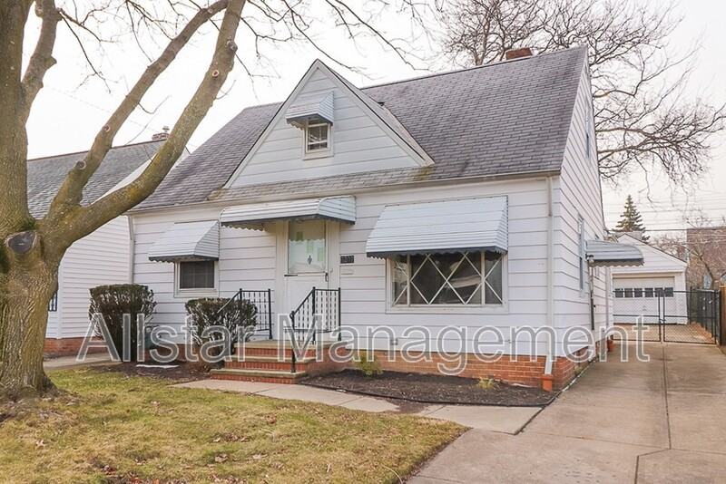 6207 Gerald Ave - Photo 3 of 50