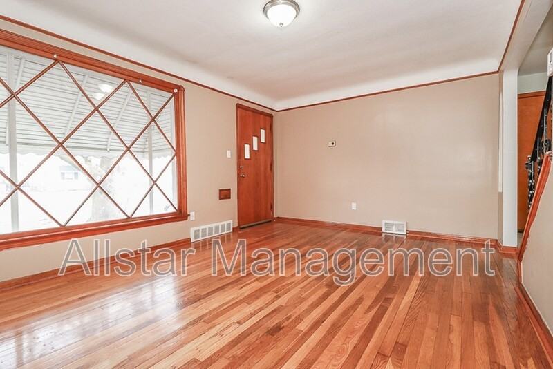 6207 Gerald Ave - Photo 6 of 50