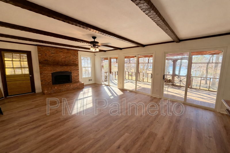 222 Indian Creek Cir - Photo 7 of 27