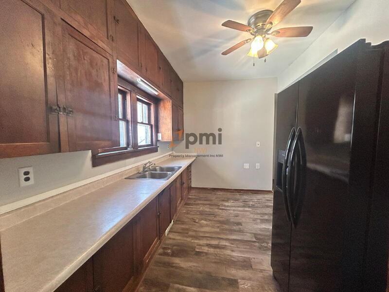 6 Willow St - Photo 7 of 17