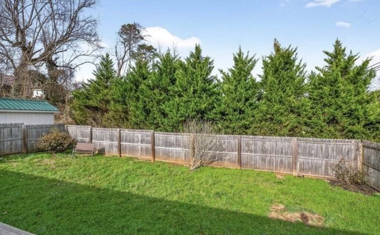 71 Quarry St - Photo 3 of 3