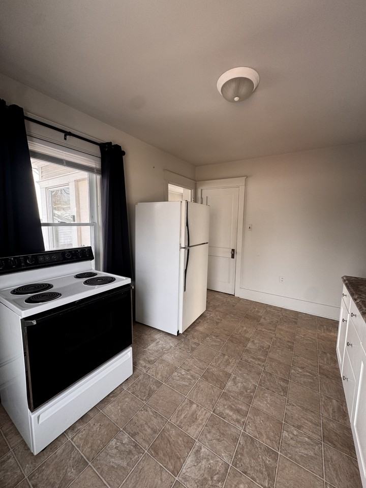 1223 East Chocolate Avenue - Photo 7 of 16