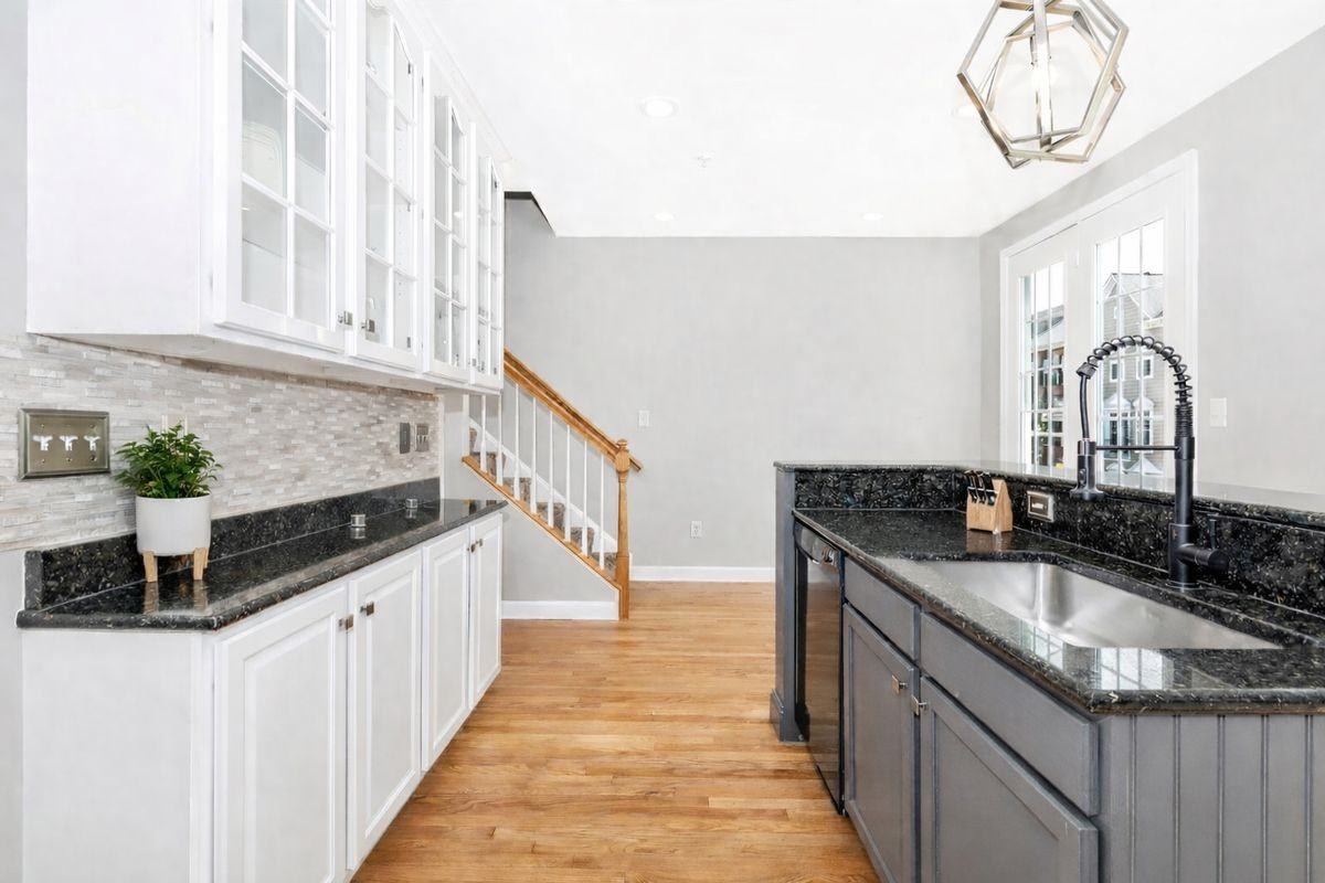 8828 Lew Wallace Rd - Photo 7 of 9