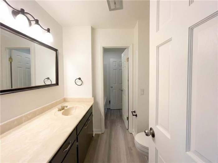 14600 E 33rd St S - Photo 7 of 14