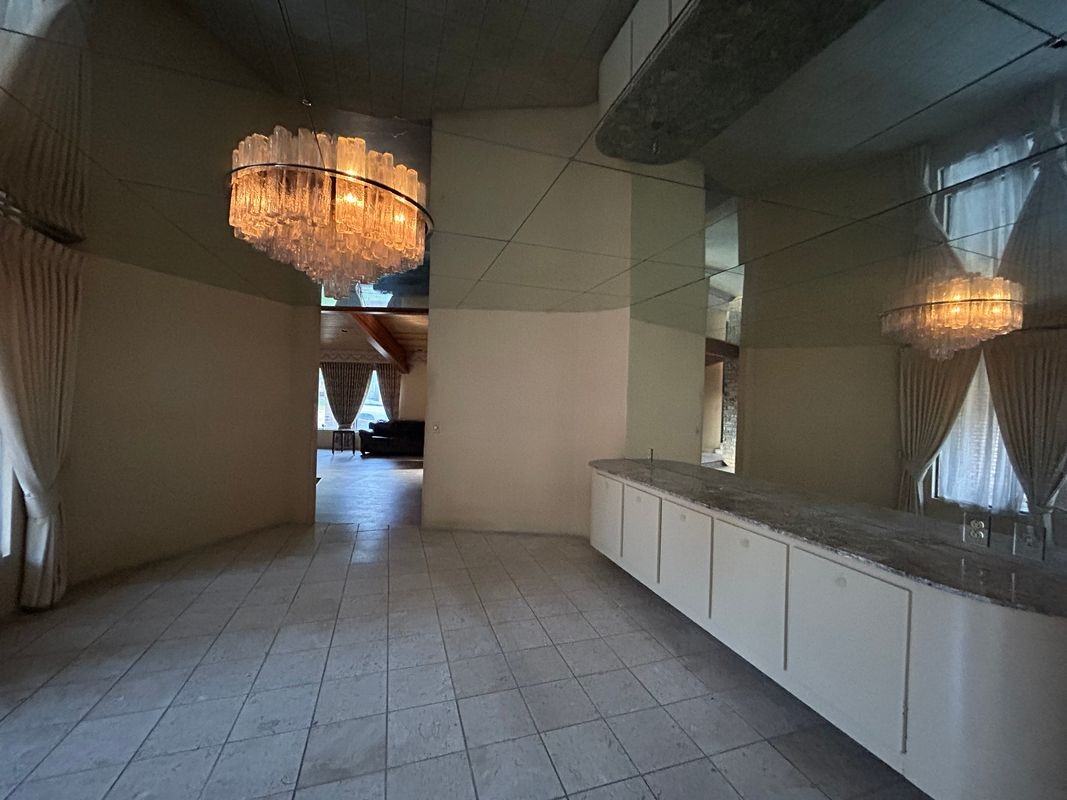 108 Timberlake Ct - Photo 5 of 27