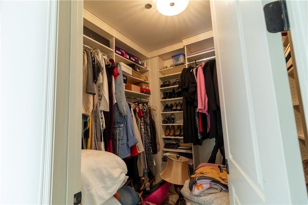 2233 Peachtree Rd Ne - Photo 7 of 20