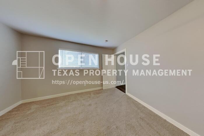 16 W Bigelow Oak Ct - Photo 6 of 19