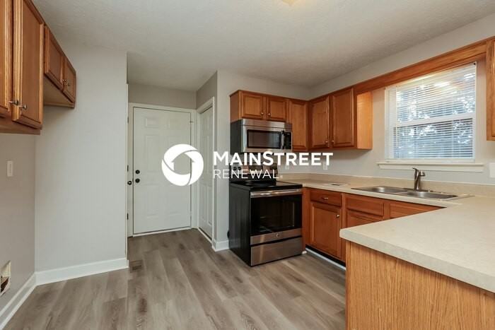 230 Cool Waters Ct - Photo 5 of 17