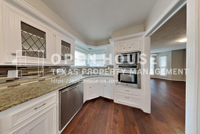 12927 Lemur Ln - Photo 7 of 23