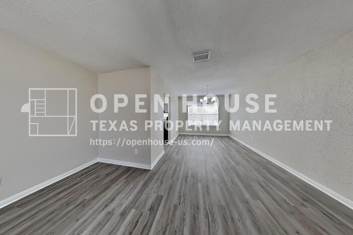 3414 Green Fields Dr - Photo 5 of 26