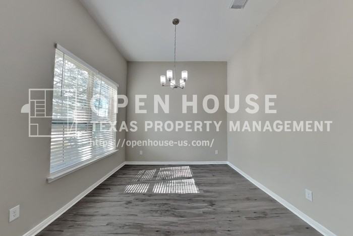 3218 Clayton Terrace Dr - Photo 7 of 24