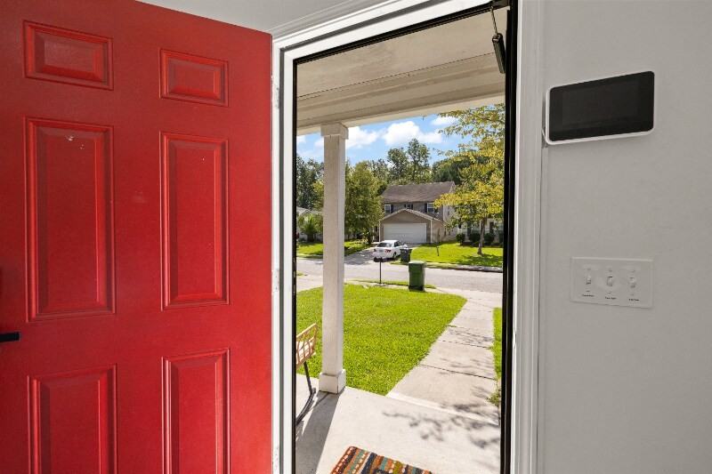 16 Ristona Dr #NA - Photo 2 of 17