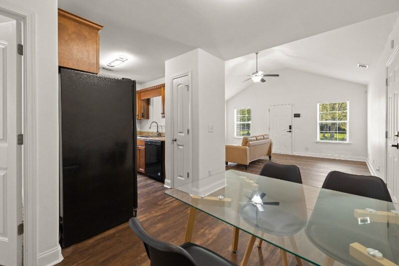 16 Ristona Dr #NA - Photo 7 of 17