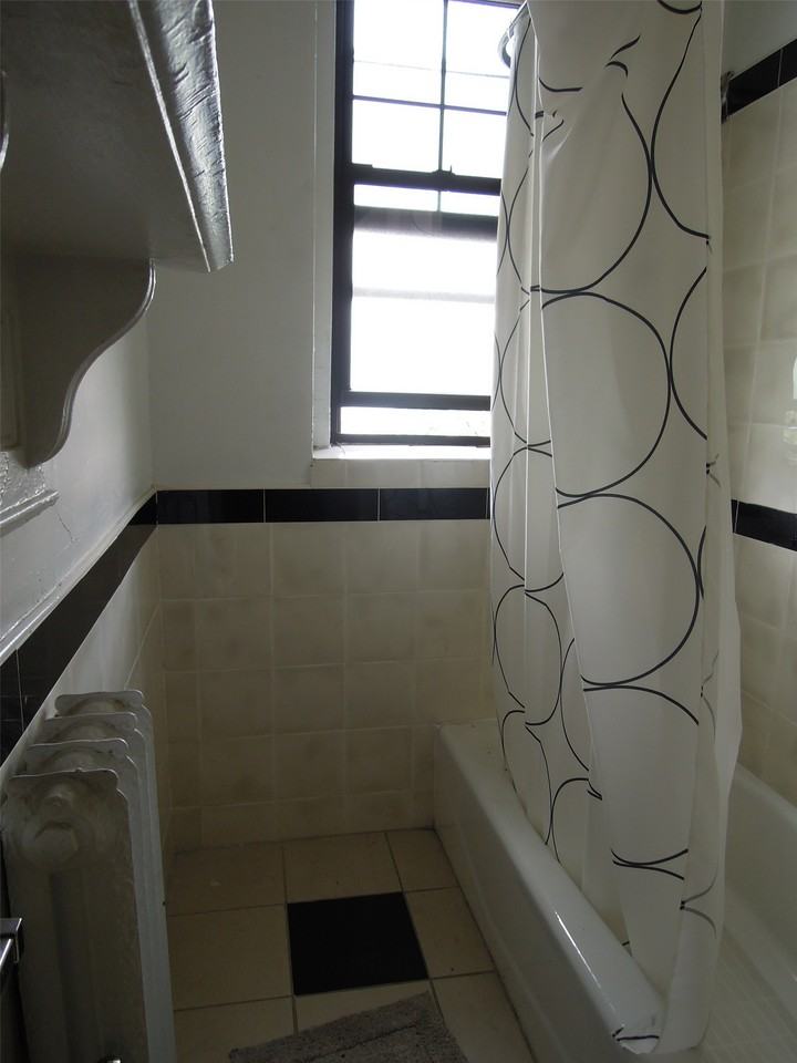 204 Hemenway St #19 - Photo 6 of 8